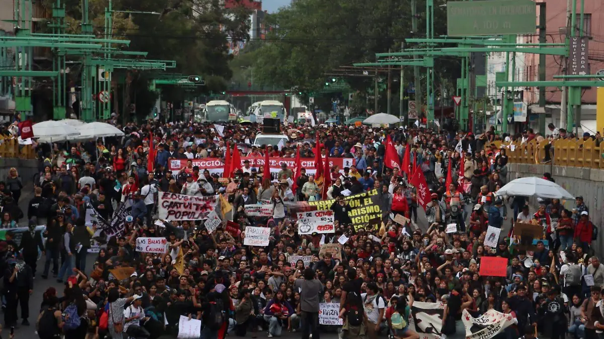 marcha 2 octubre Romina Solis solmex.5